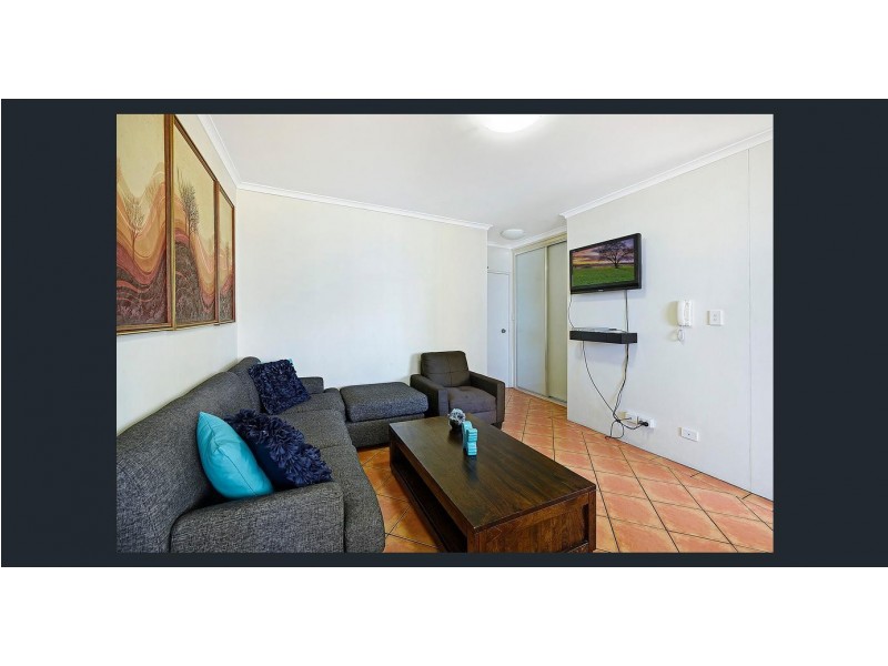 28/10 Clifford street, Surfers Paradise QLD 4217