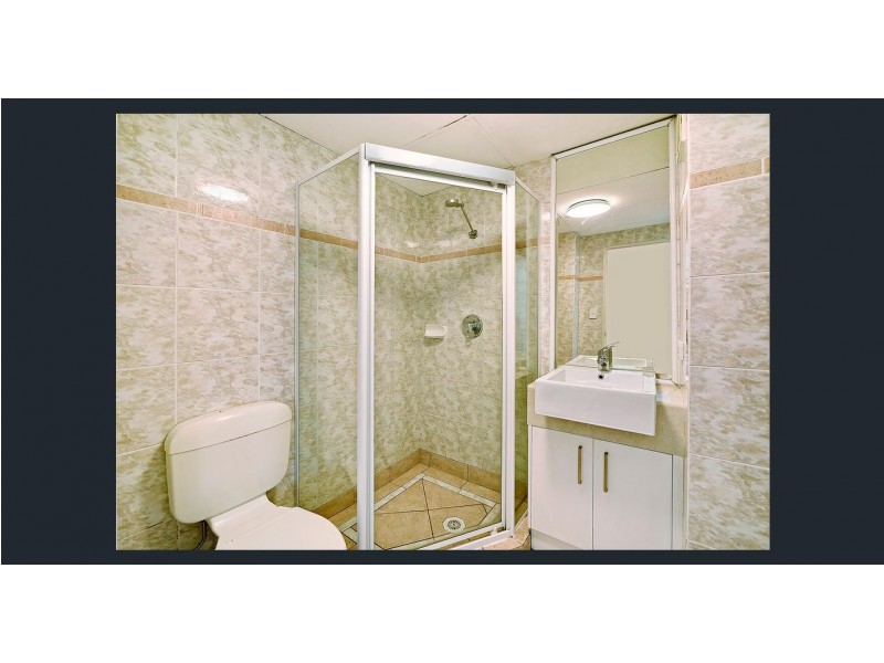 28/10 Clifford street, Surfers Paradise QLD 4217