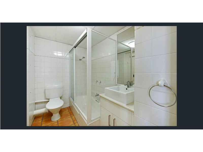 28/10 Clifford street, Surfers Paradise QLD 4217