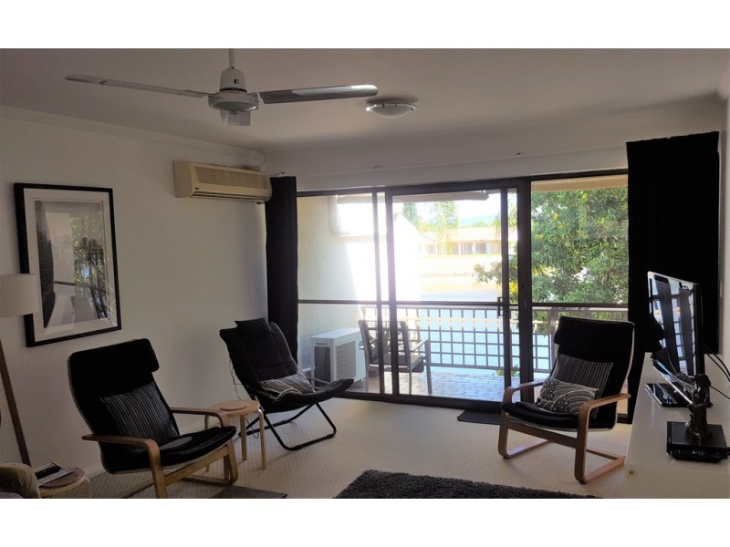 111 Markeri Street, Mermaid Waters QLD 4218