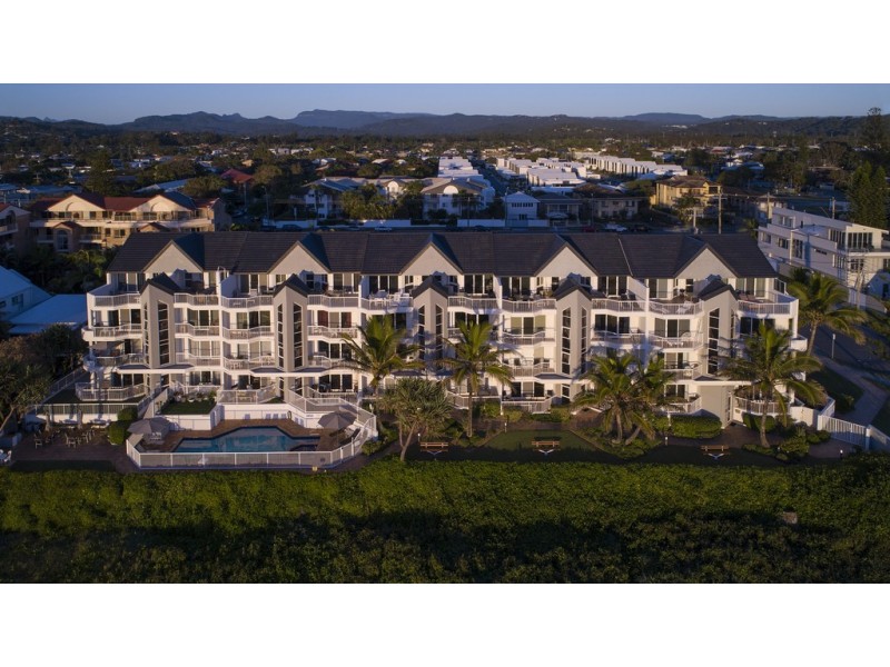 5/2 Seventeenth Ave, Palm Beach QLD 4221