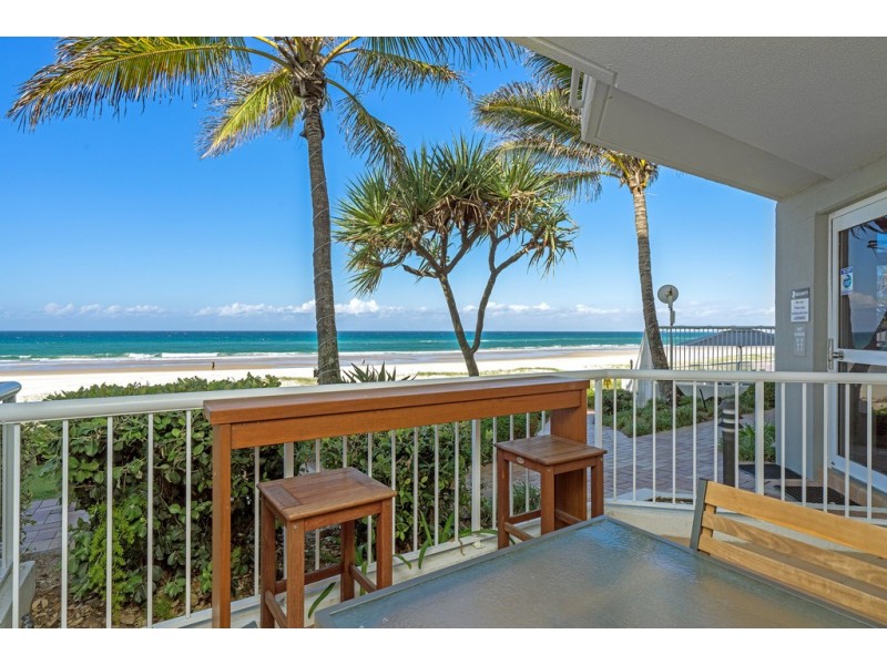 5/2 Seventeenth Ave, Palm Beach QLD 4221