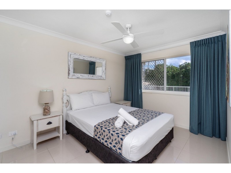 5/2 Seventeenth Ave, Palm Beach QLD 4221