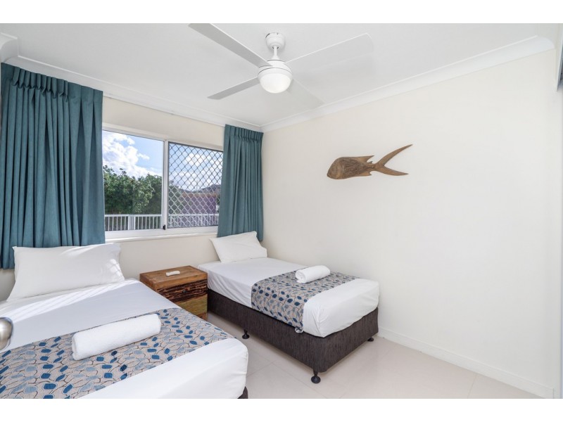 5/2 Seventeenth Ave, Palm Beach QLD 4221