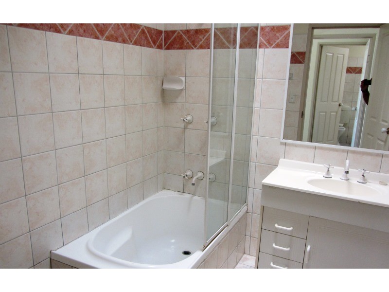 110 PASHEN STREET, Morningside QLD 4170