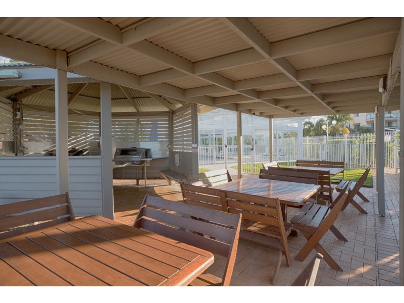 2 Nineteenth Avenue, Palm Beach QLD 4221