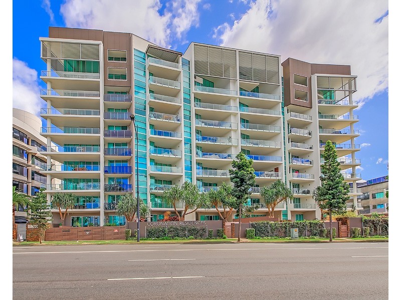 205 Coronation Drive, Milton QLD 4064