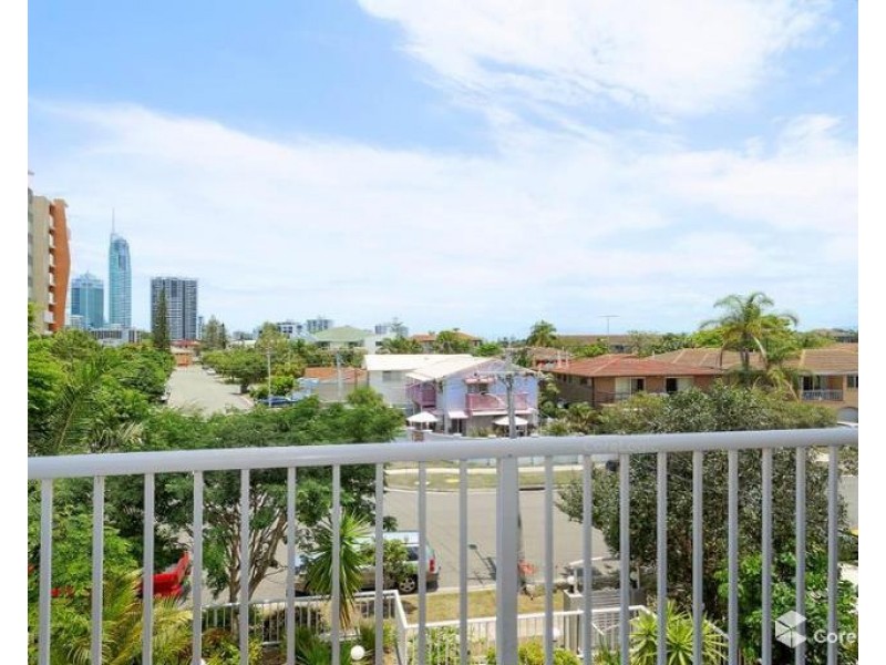 20/7 Illawong Ave, Chevron Island QLD 4217