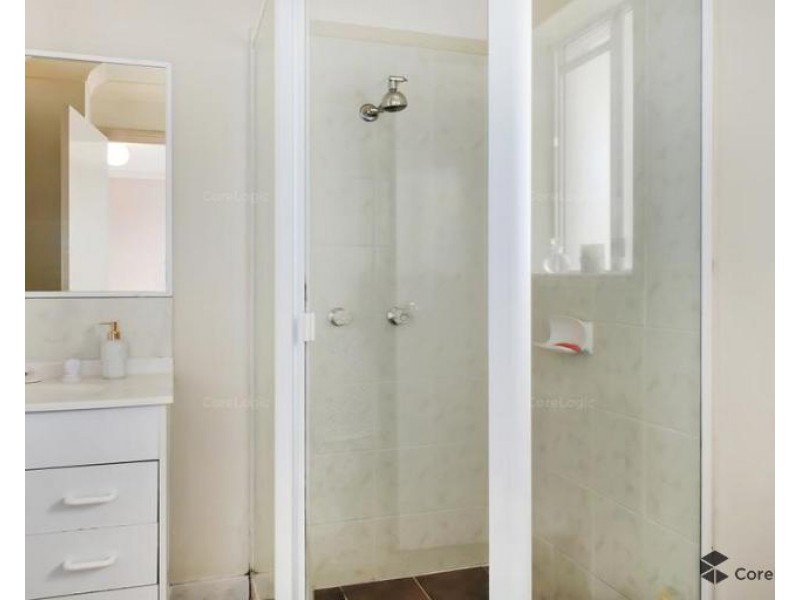 20/7 Illawong Ave, Chevron Island QLD 4217