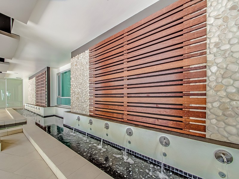 205 Coronation Drive, Milton QLD 4064