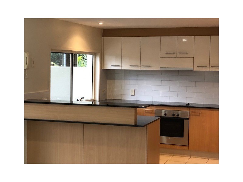 152/5 Easthill Drive, Robina QLD 4226