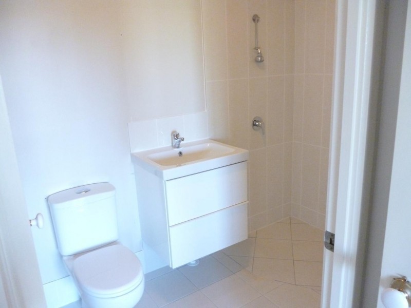 38 Lissner St, Toowong QLD 4066