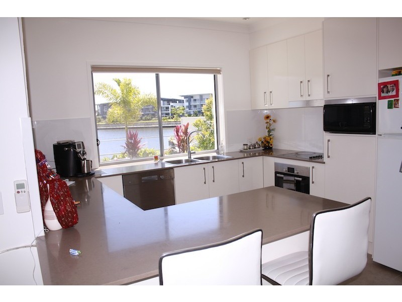 15/46 Regatta Blvd, Wurtulla QLD 4575