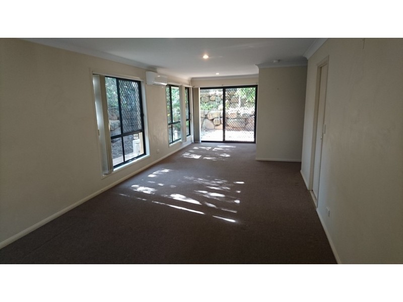 583 Wondall Rd, Tingalpa QLD 4173