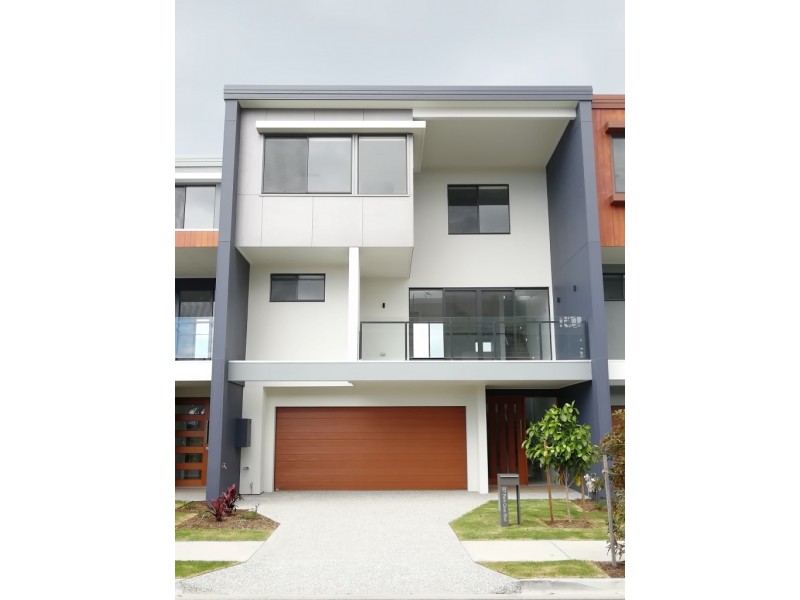 37 Park Cove Boulevard, Hope Island QLD 4212