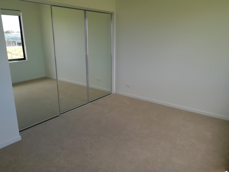 37 Park Cove Boulevard, Hope Island QLD 4212