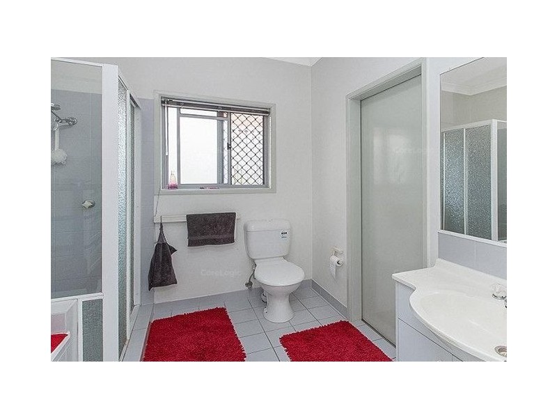77 Nursery Avenue, Runcorn QLD 4113