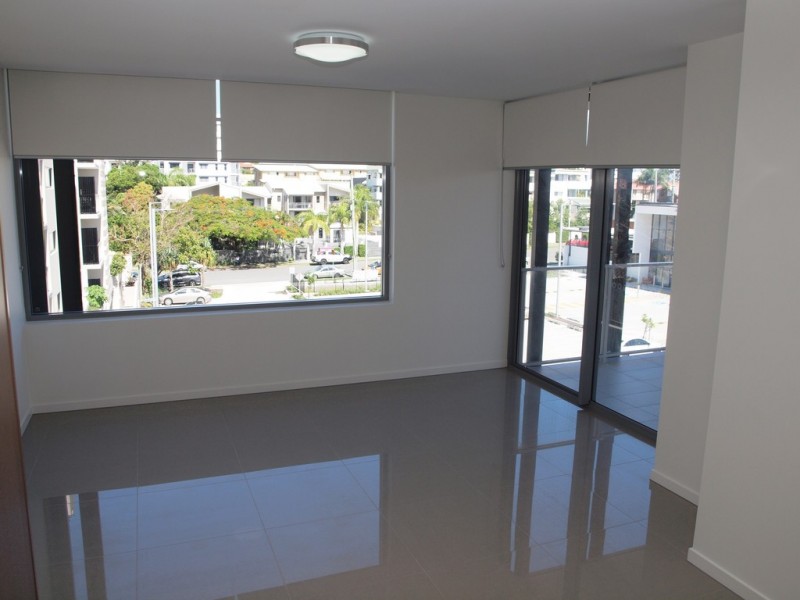 22 Lather Street, Southport QLD 4215