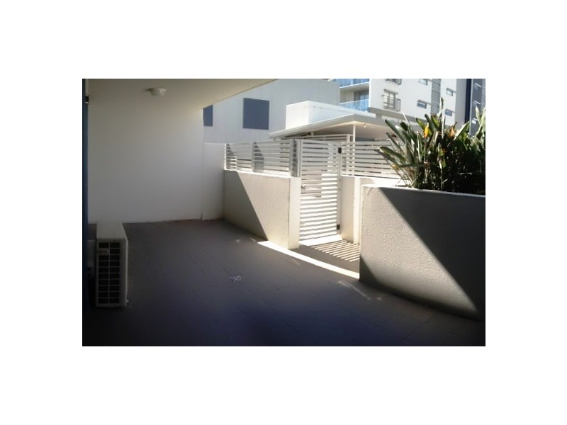 S109 8 Cordelia Street, South Brisbane QLD 4101