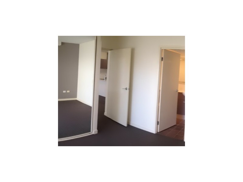 S109 8 Cordelia Street, South Brisbane QLD 4101