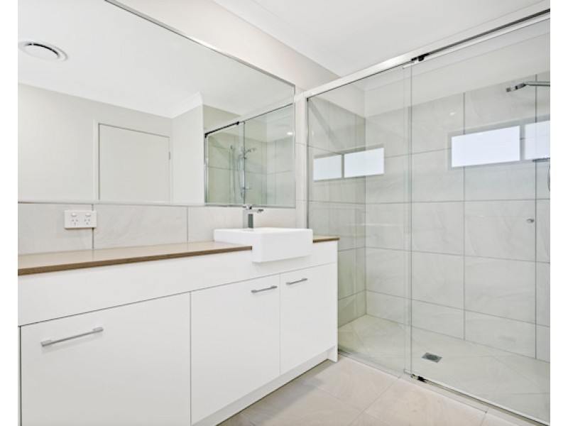 44-48 Fairmeadow Rd, Nambour QLD 4560