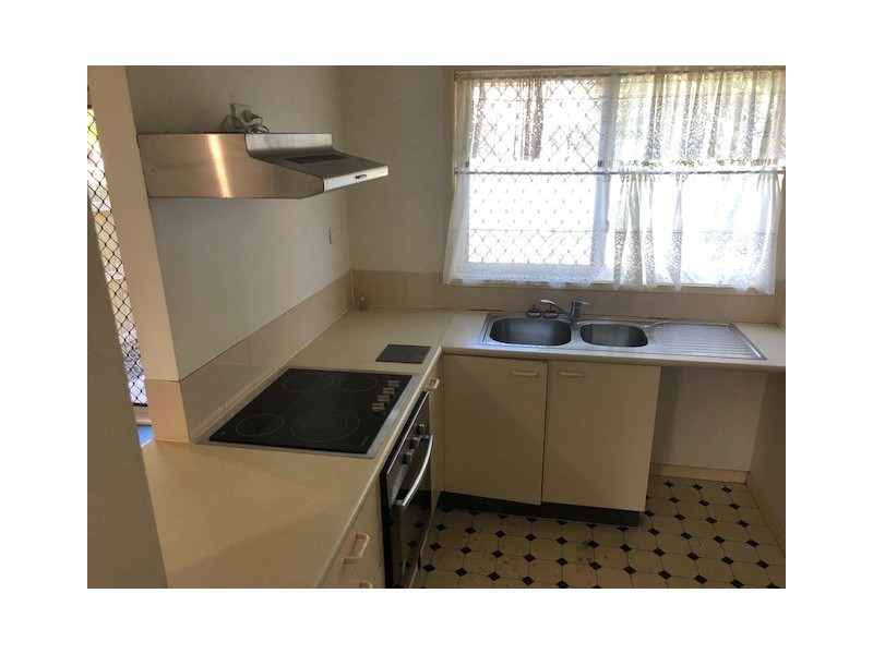 Labrador QLD 4215
