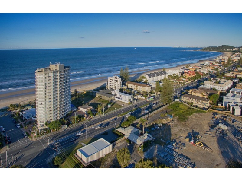 2 19th Avenue, Palm Beach QLD 4221