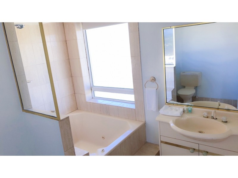 2 19th Avenue, Palm Beach QLD 4221