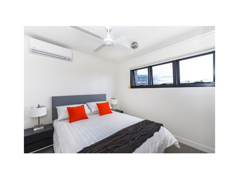 30/125 Melbourne ST, South Brisbane QLD 4101