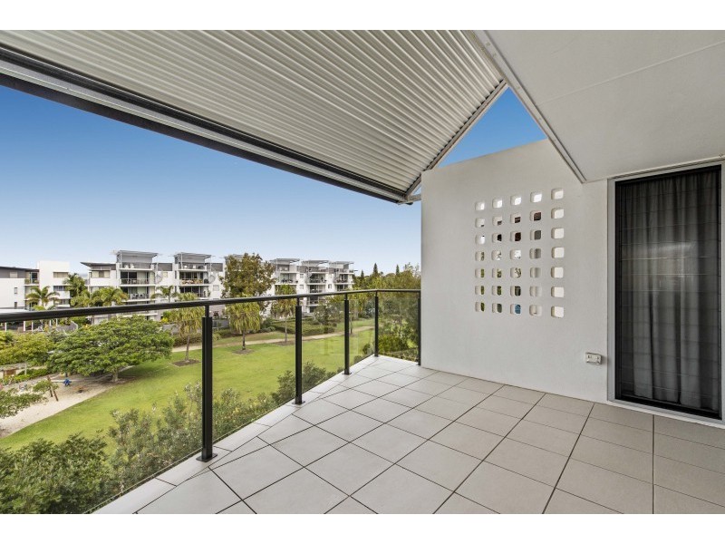 90/57 Grand Parade, Kawana Island QLD 4575