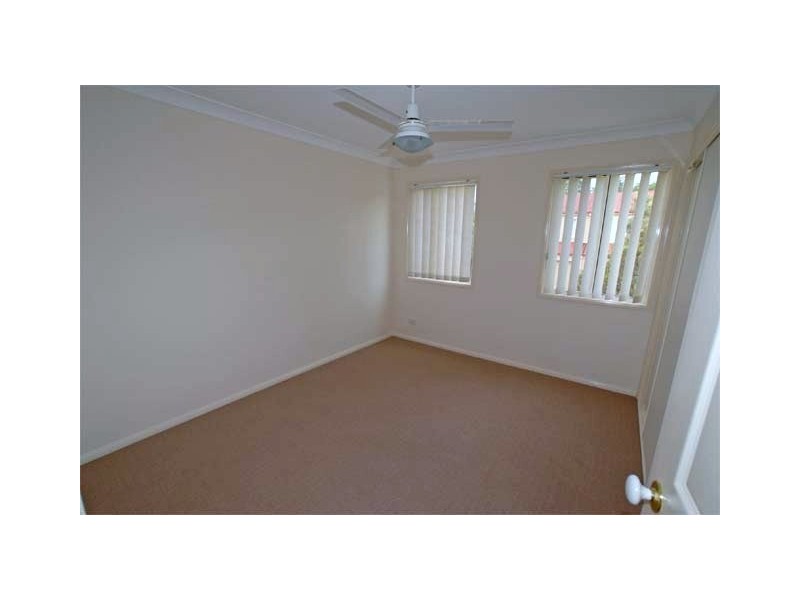 2/10 Chapman Place, Oxley QLD 4075