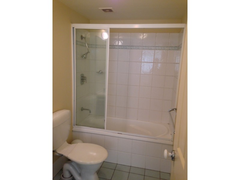 91/150 Marine Pde, Southport QLD 4215