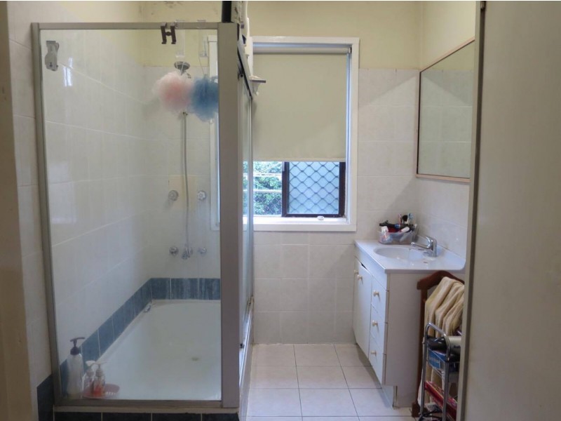 327 Musgrave Road, Coopers Plains QLD 4108