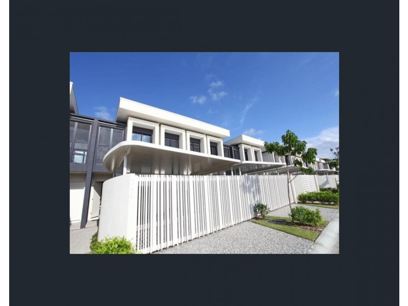 154 North Hill Drive, Robina QLD 4226