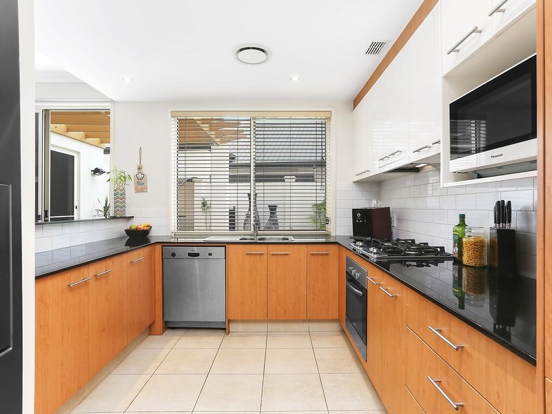 196 5 Easthill Drive, Robina QLD 4226