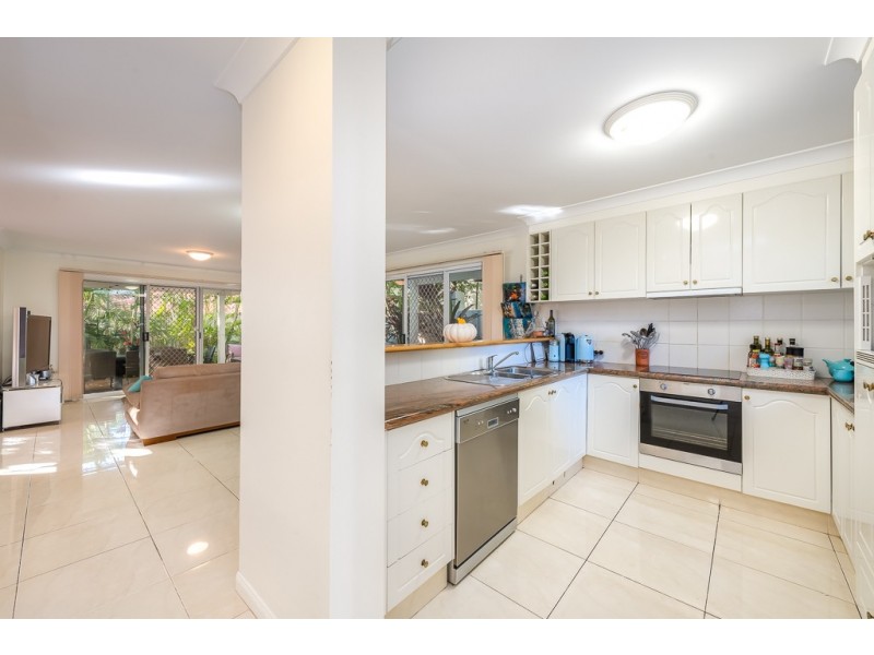 100 Cotlew St. East, Southport QLD 4215
