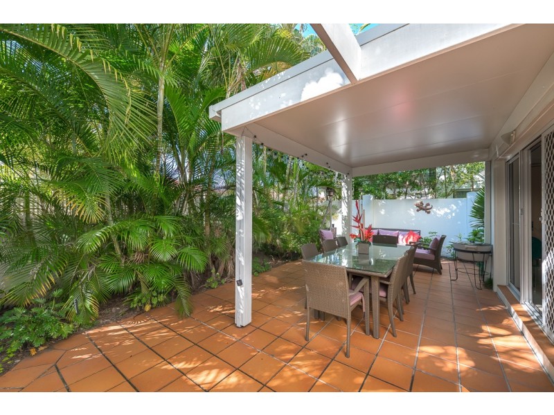 100 Cotlew St. East, Southport QLD 4215