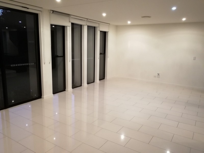 918 Medinah Avenue, Robina QLD 4226