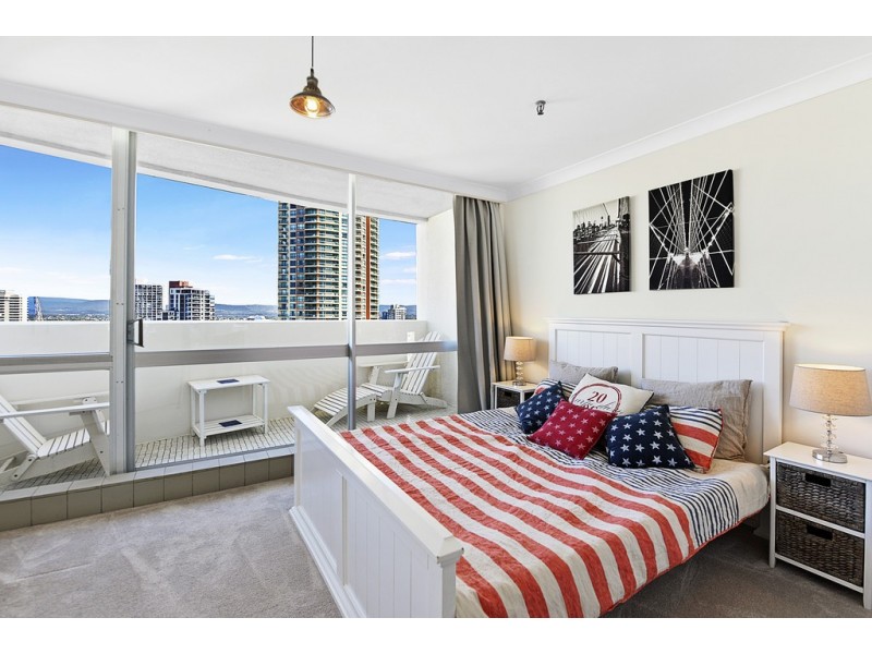 63/114 The Esplanade, Surfers Paradise QLD 4217