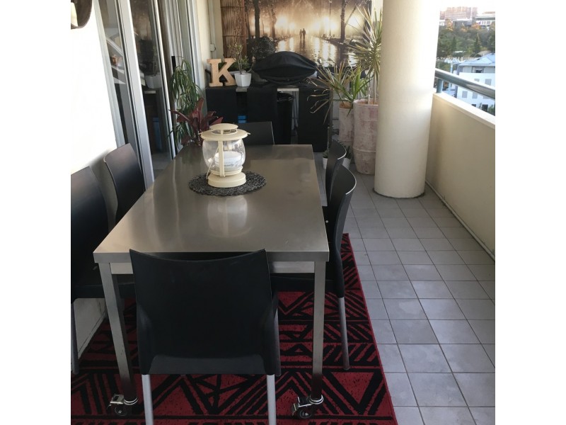 57 Lambert St, Kangaroo Point QLD 4169