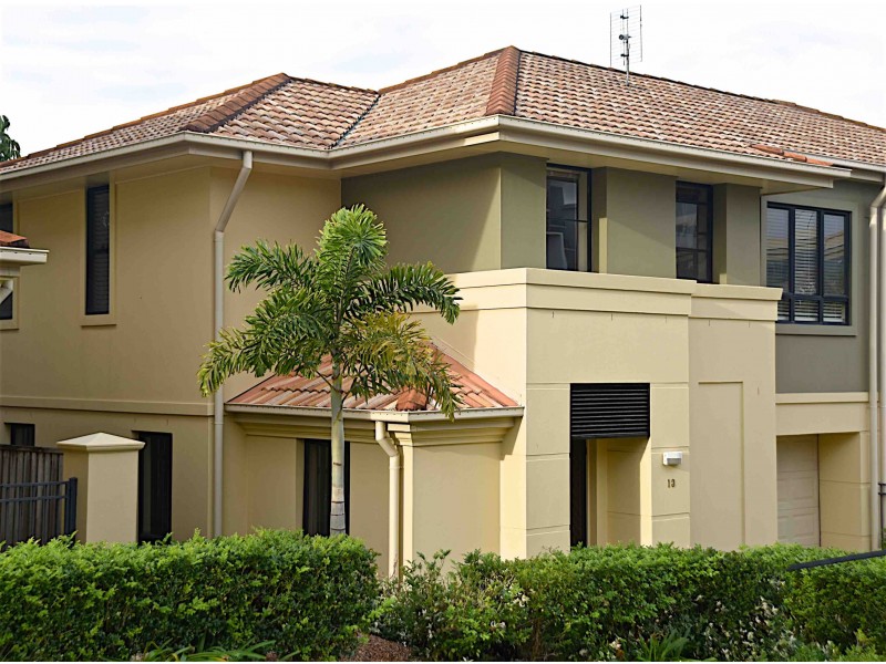 13/5 Assembly Drive, Varsity Lakes QLD 4227