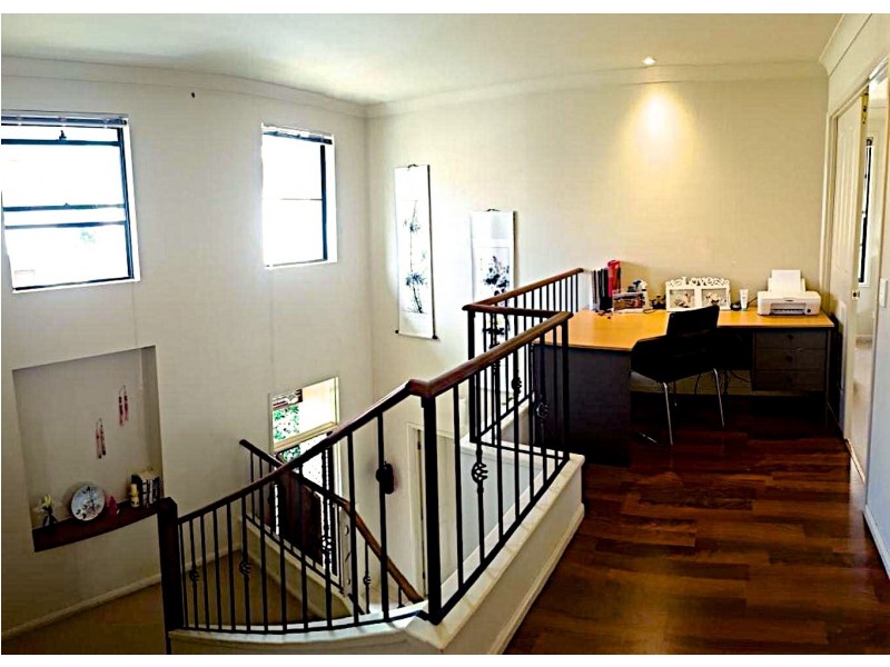 13/5 Assembly Drive, Varsity Lakes QLD 4227