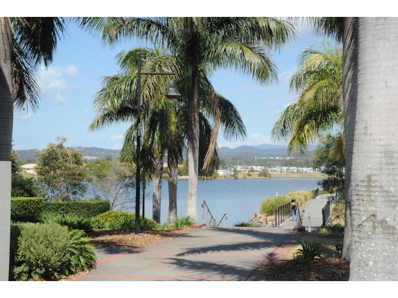 13/5 Assembly Drive, Varsity Lakes QLD 4227