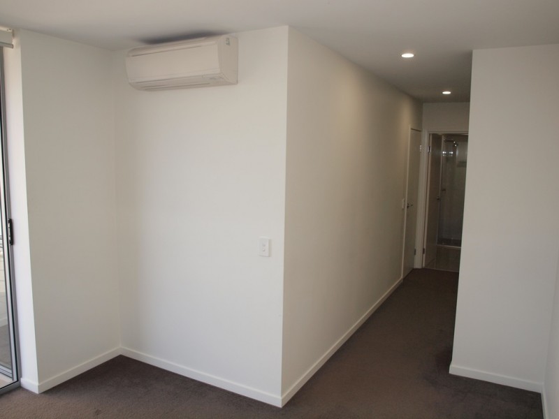 22 Lather Street, Southport QLD 4215