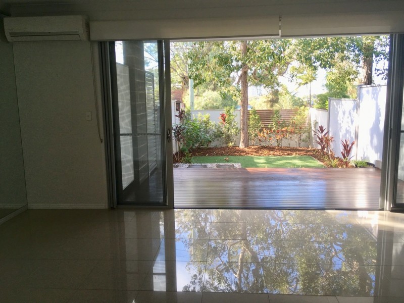 430 Pine Ridge Road, Coombabah QLD 4216