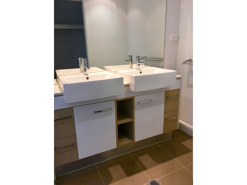 430 Pine Ridge Road, Coombabah QLD 4216