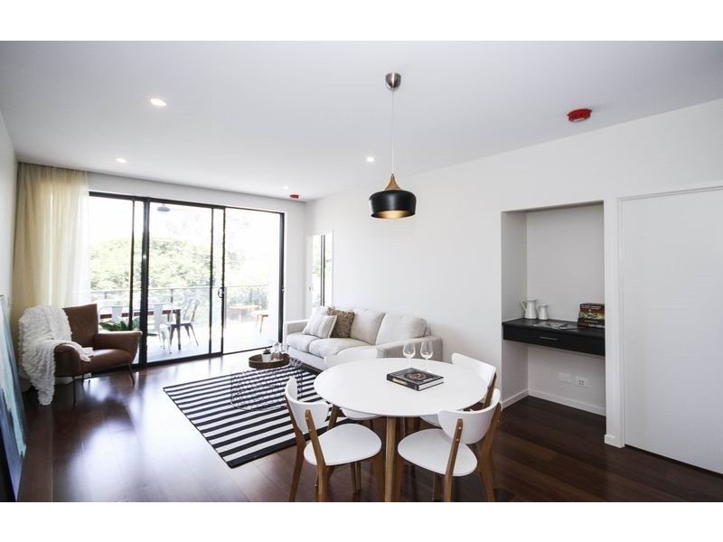 204/9 Mayhew Street, Sherwood QLD 4075