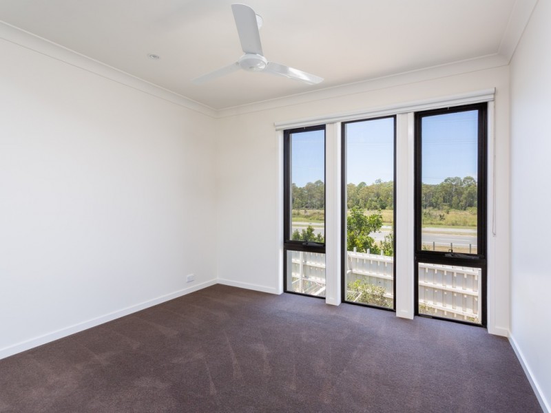 126 Marina Quays Boulevard, Hope Island QLD 4212