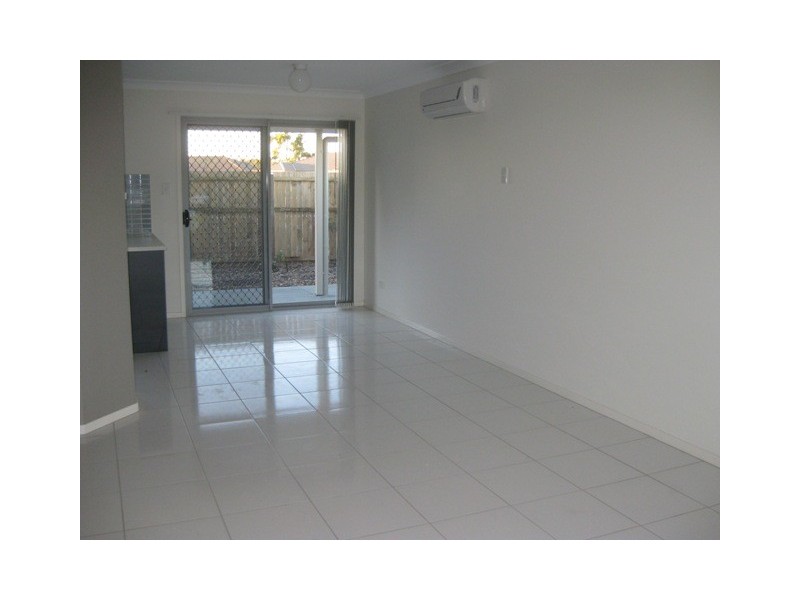 47/30 Carmarthen circuit, Pacific Pines QLD 4211