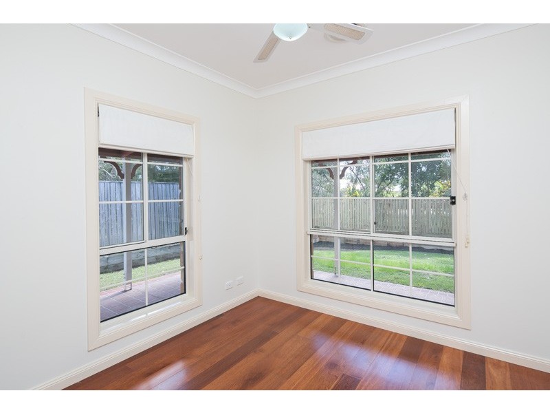 1 Casey Close, Ormiston QLD 4160